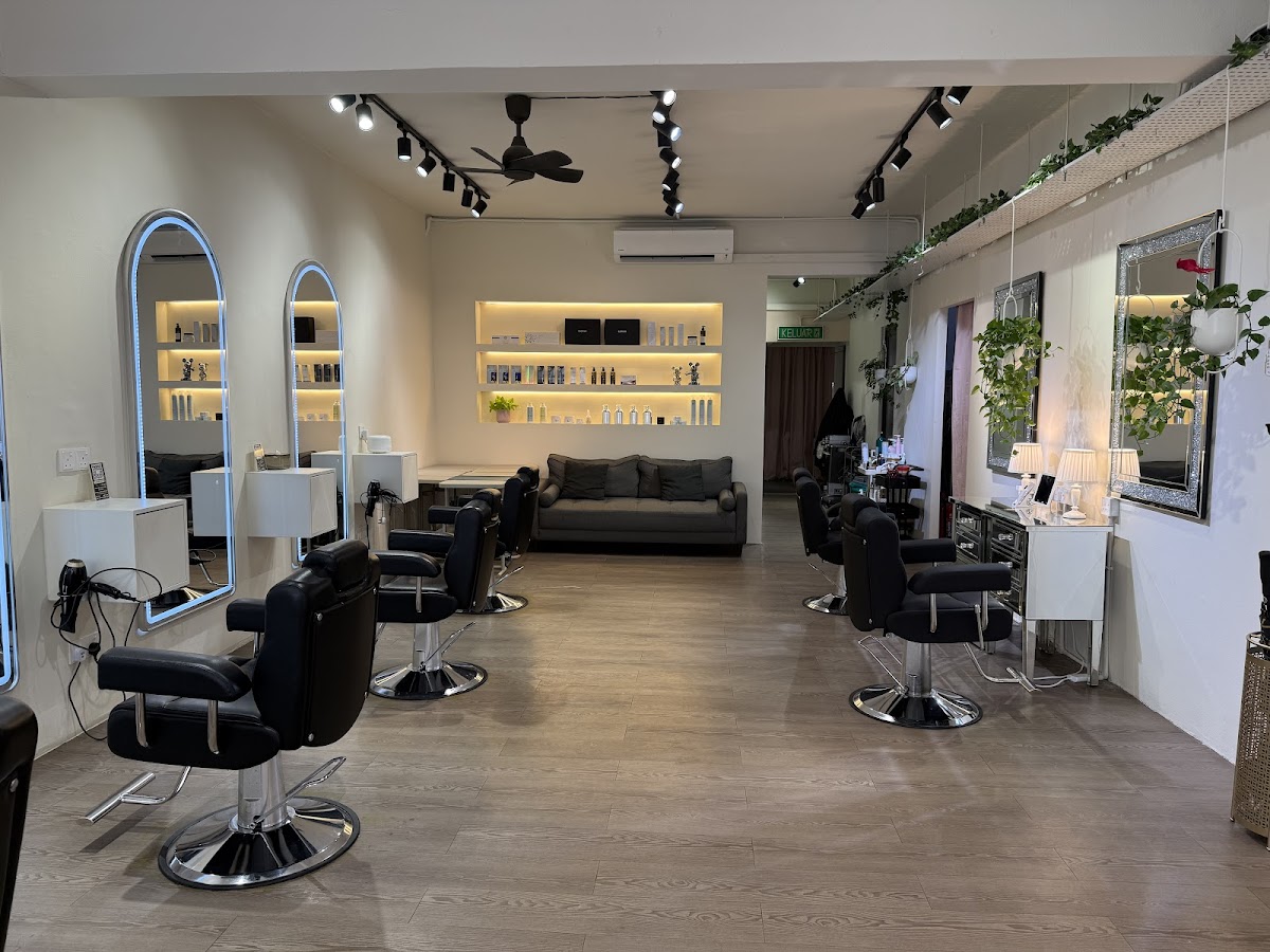 A.S.K hair space