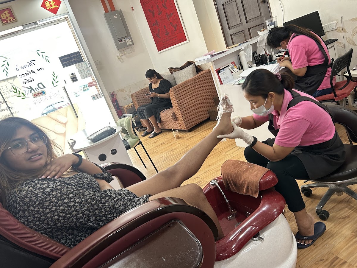 DnK Nailshoppe USJ Taipan