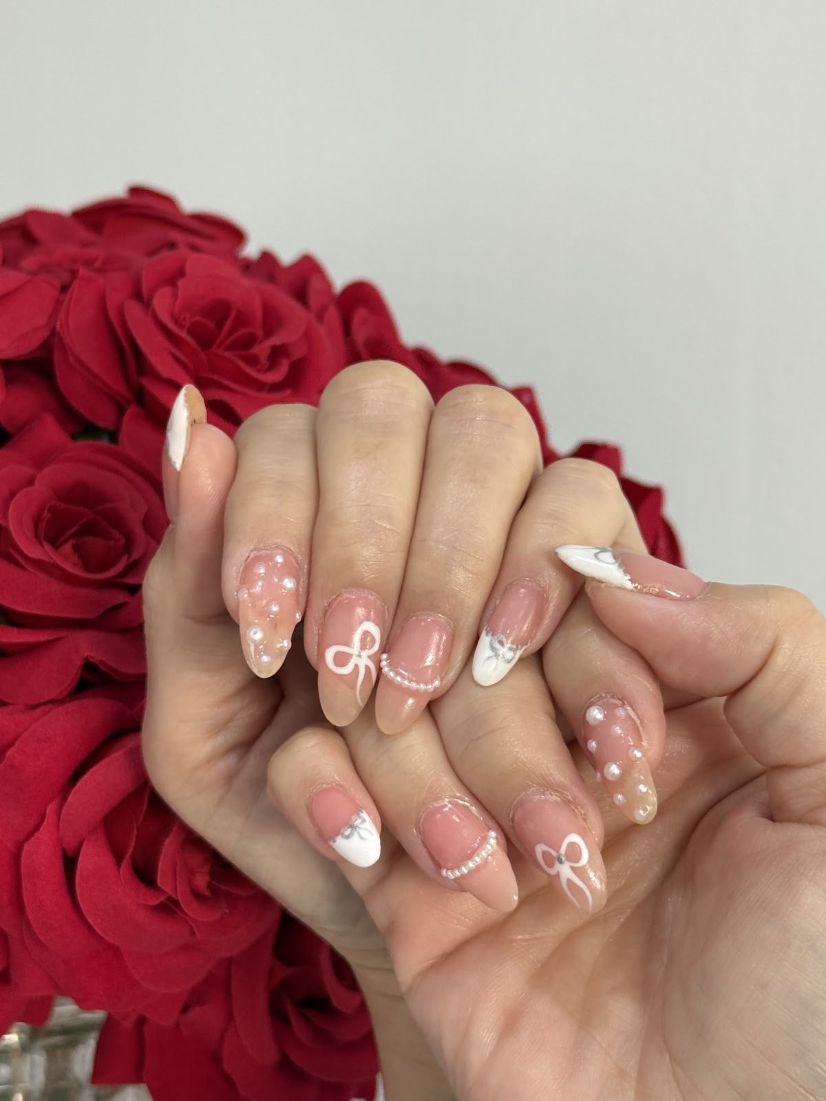MAIÉ STUDIO ( Nails, Lash & Brows Salon)