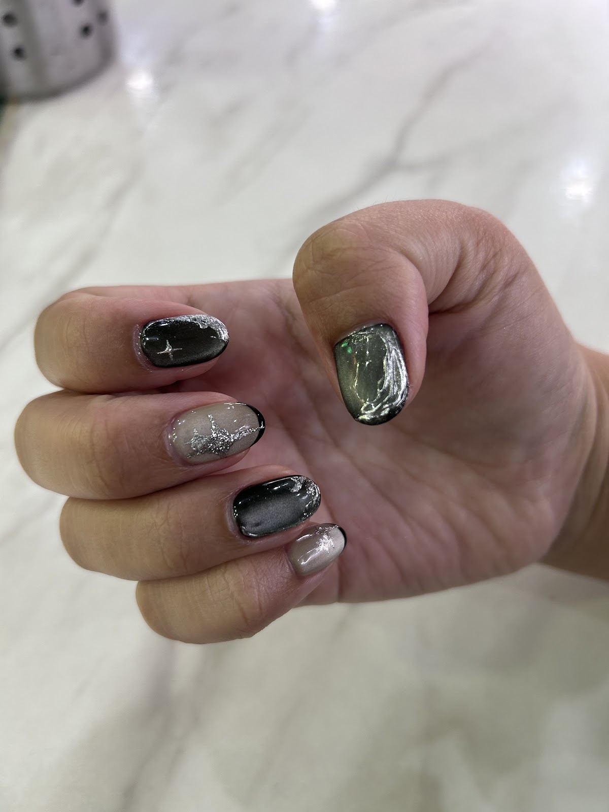 MOZOE NAIL SPA