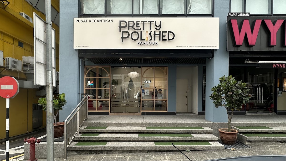 Pretty Polished Parlour