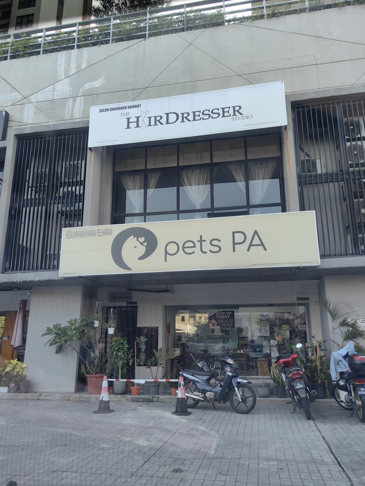 Thee Hairdresser Studio